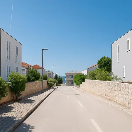 Sunny With Seaview 1314