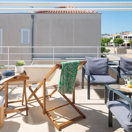 Apartman Sunny With Seaview 1314