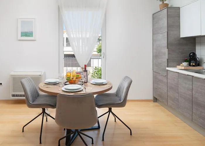 Sunny With Seaview 1314 Apartman *