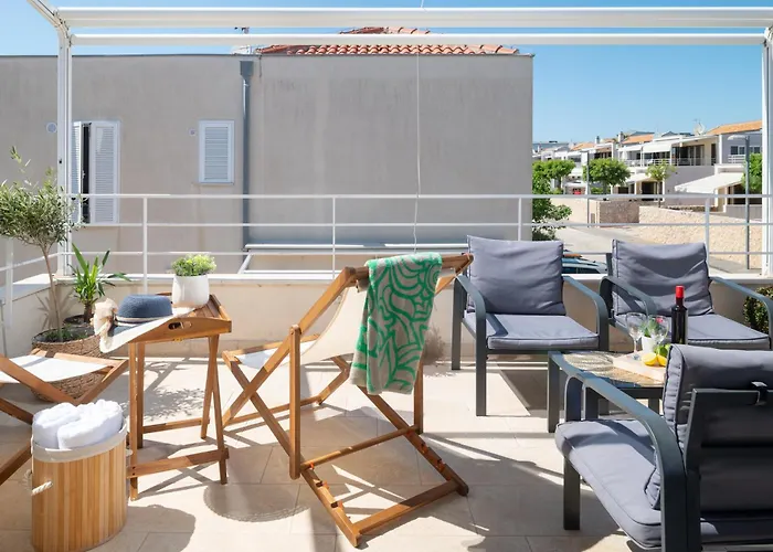 Apartman Sunny With Seaview 1314