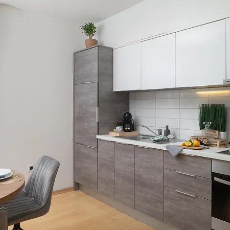 Sunny With Seaview 1314 Appartamento Petrcane