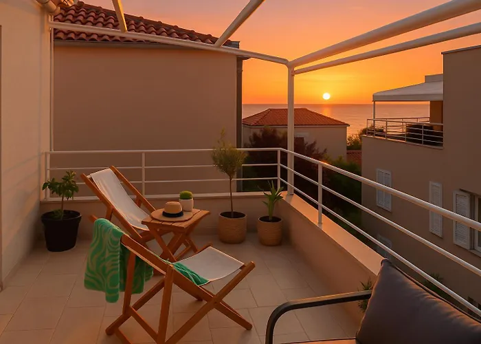 Sunny With Seaview 1314 *