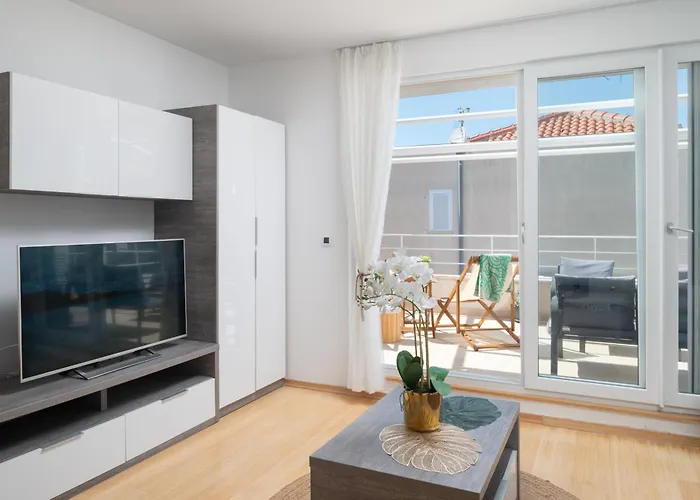 Апартаменты Sunny With Seaview 1314 Петрчане